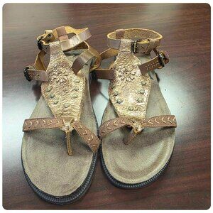 OTBT gladiator sandals